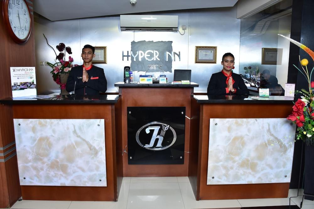 Hyper Inn Bandung Exterior foto